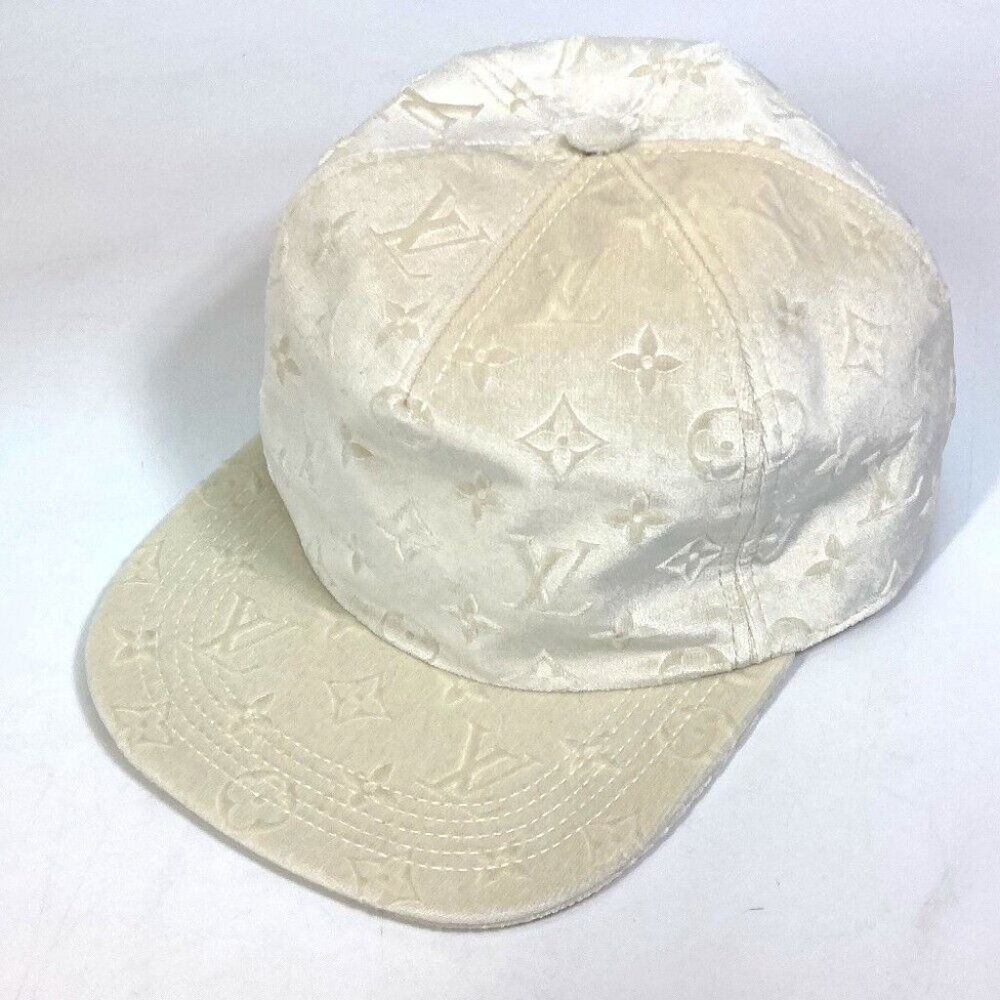 LOUIS VUITTON MP3421 Monogram newsboy velvet hat cap polyester White - Picture 7 of 15